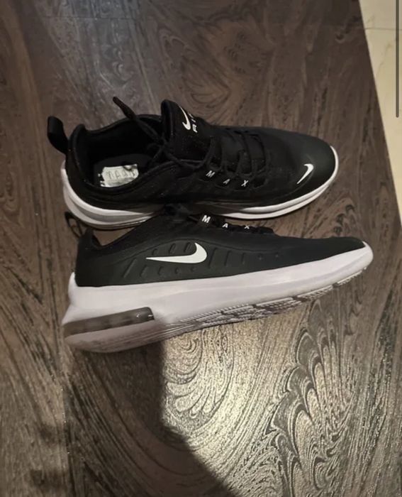 Маратонки Nike Air Max Axis GS