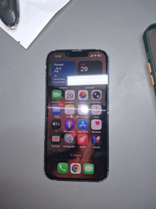 Vand iphone nu are nmk doar spart