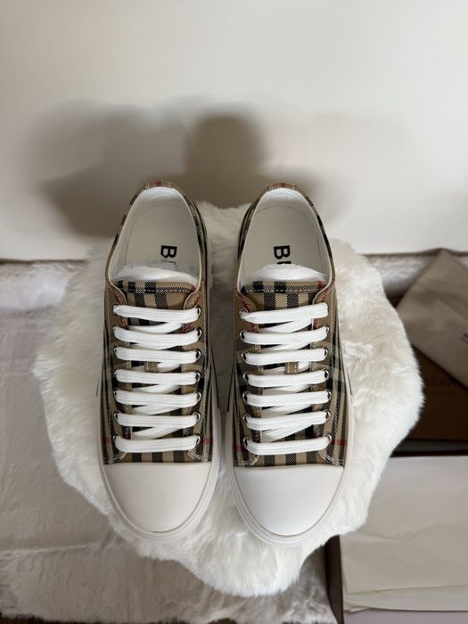 Дамски обувки Burberry