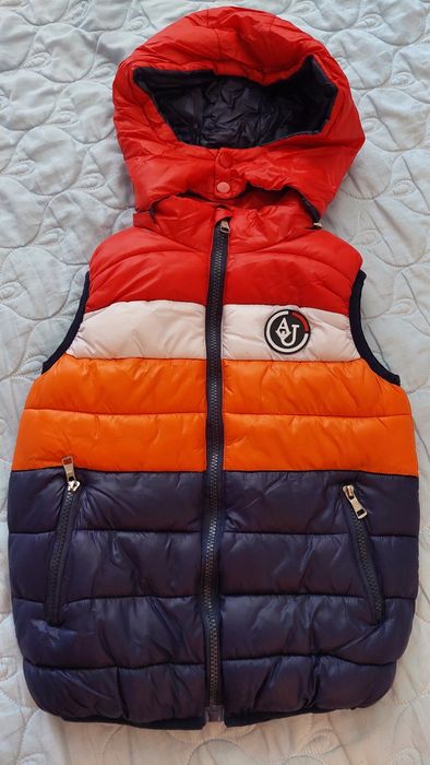 Продам детские вещи