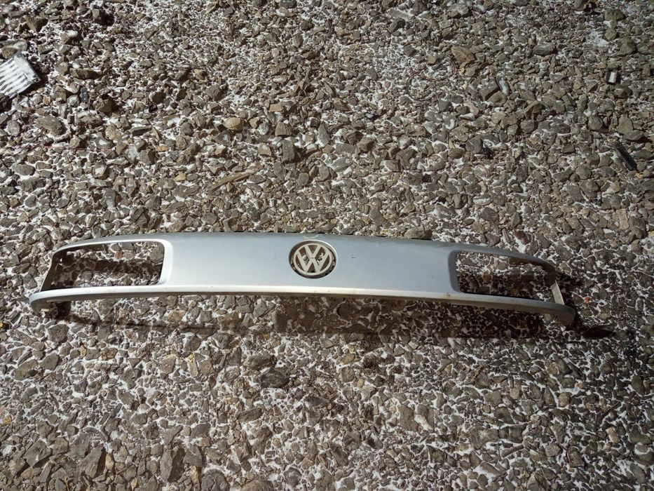 Решетка радиатора б3