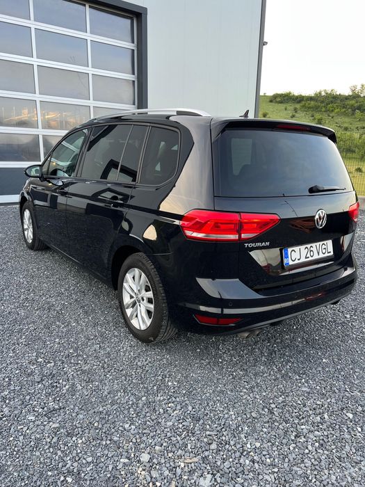 VOLKSWAGEN Touran 2019 — imagine 4
