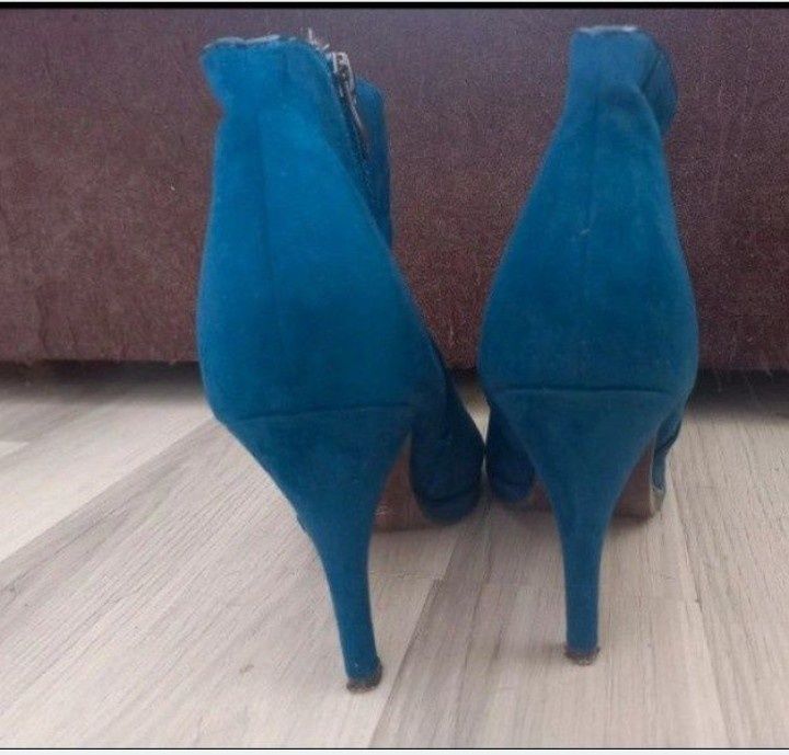 Botine Tamaris ,albastru petrol nr 40