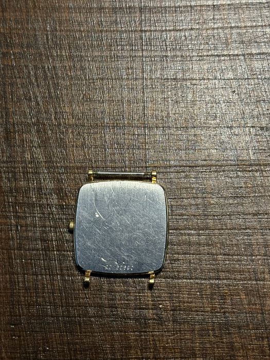 Ceas Longines placat aur 1980