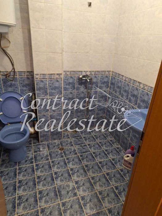 Двустаен Необзаведен Погребите !