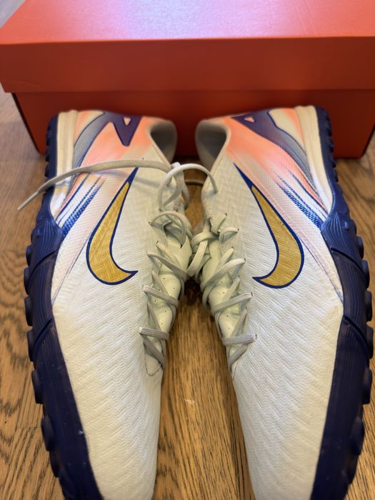 Ghete fotbal Nike Mercurial 16