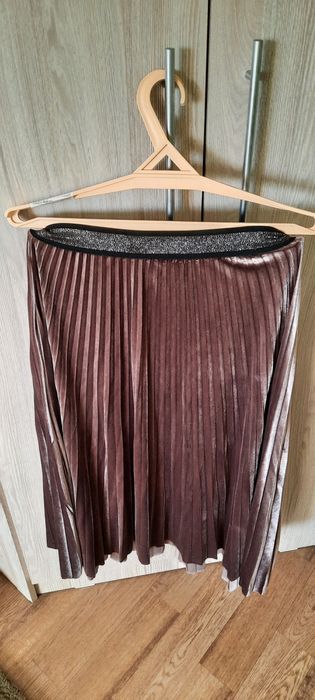 Костюм пиджак юбка р46 48