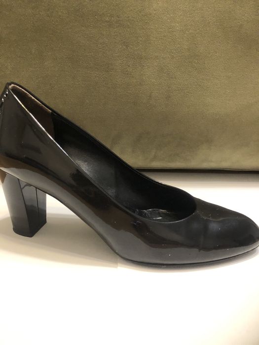 Итальянские туфли лакированные