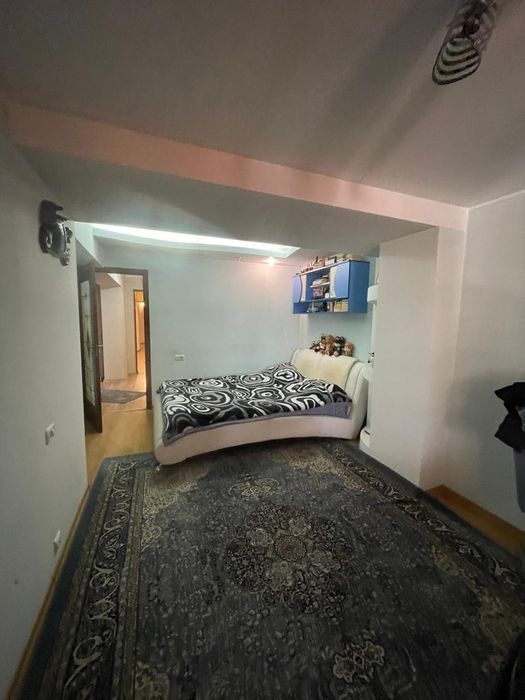 Vind 4camere decomandat parter 2balc