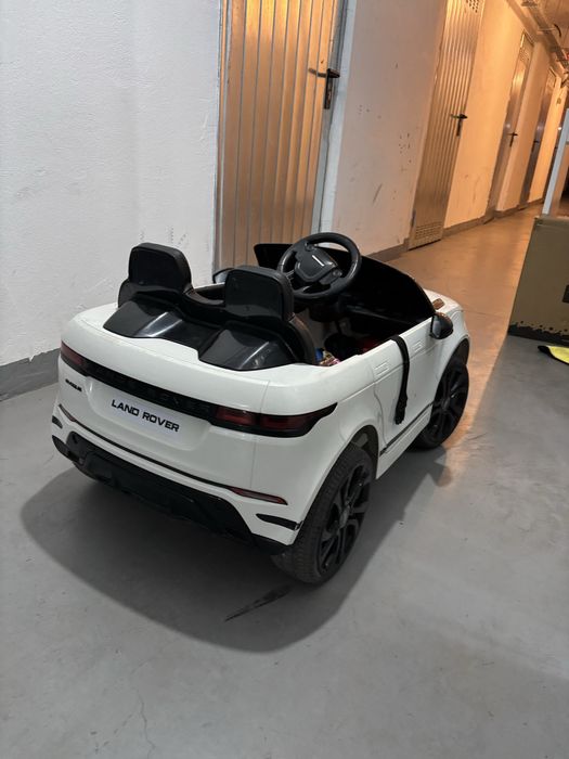 Masinuta electrica Range Rover Evoque  DEFECTA
