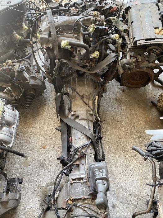 Двигатель  MITSUBISHI 6G72