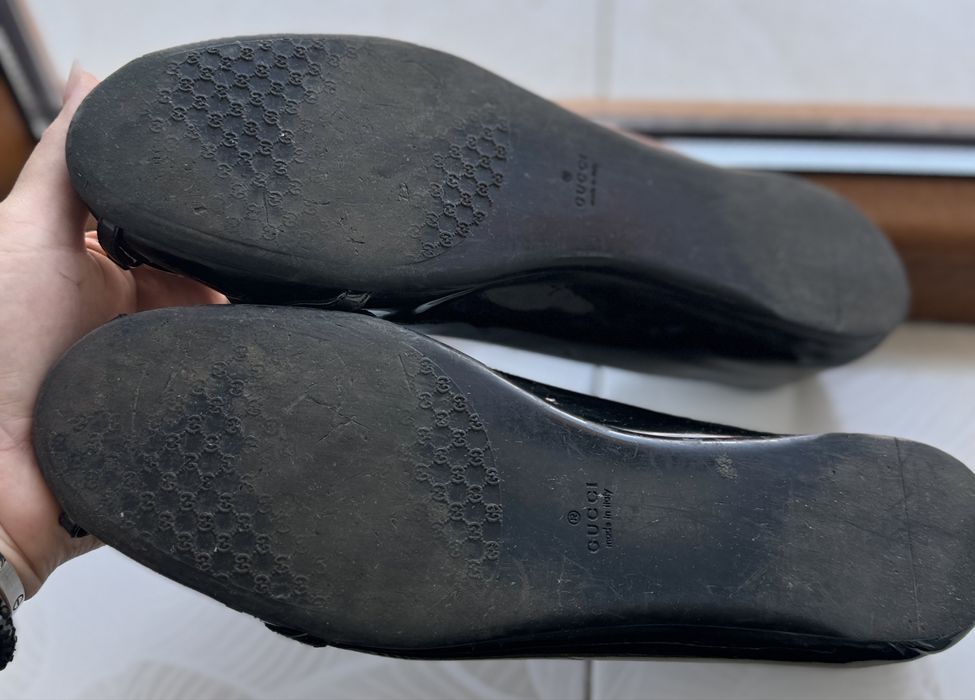 Balerini de piele lacuita Gucci