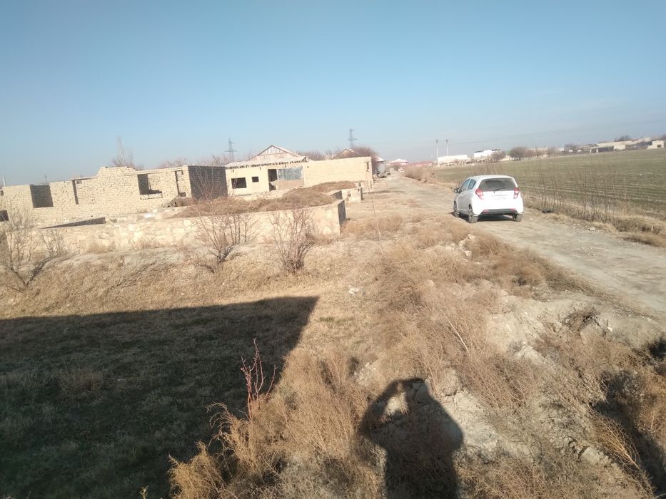 Yer sotiladi tel qilingla sutigi un million