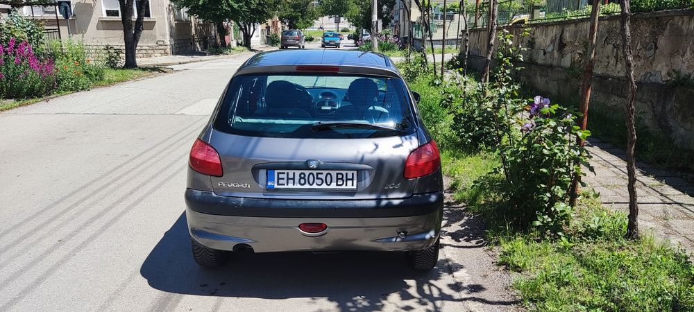 Peugeot 206 1.9D 1999 г. – ремонтиран мост и съединител