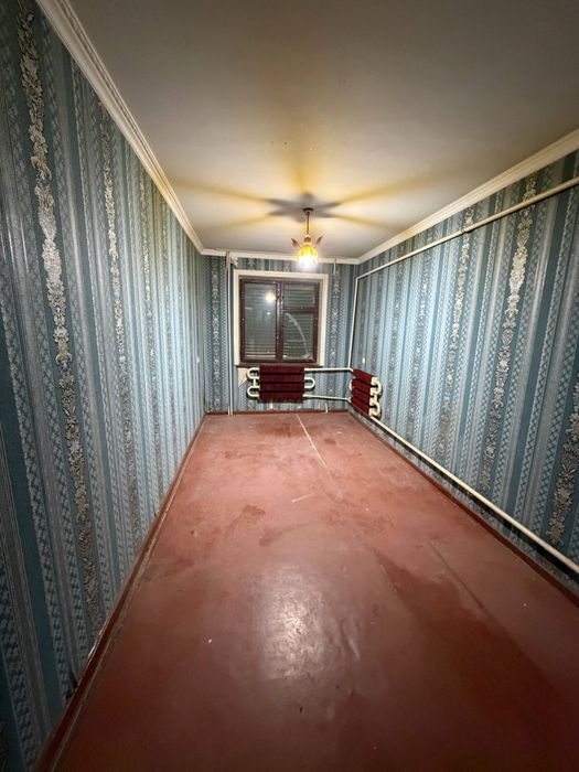 Киргили АТС олдида 4/3 этаж 2хона уй ижарага берилади