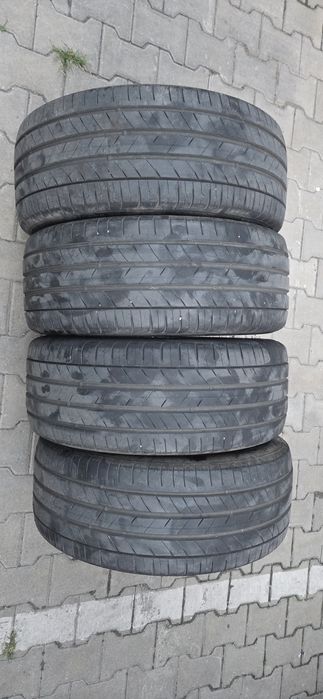 Kumho 245/45/R18 de vara 4 buc