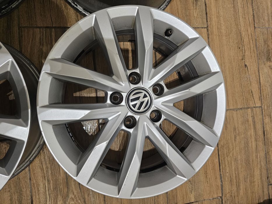Jante R16 Vw  PASSAT  B8