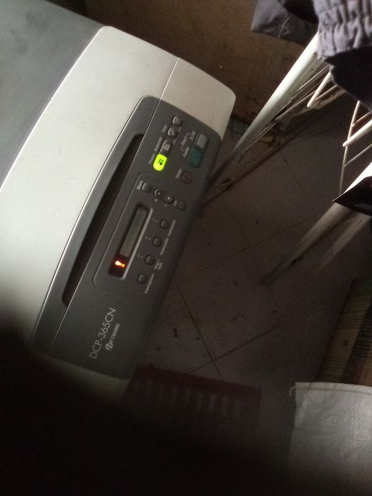 Рам памет, електронна скраб със злато , електромотори.