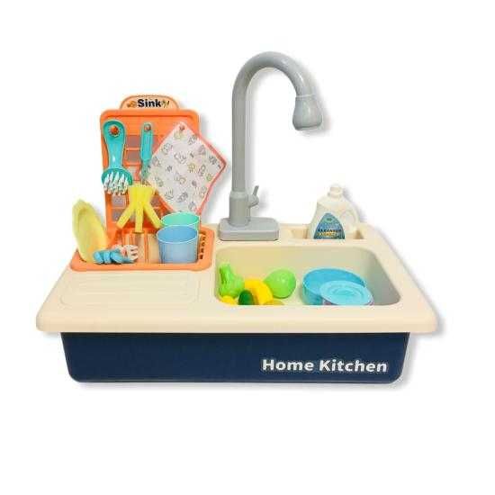 Детска мивка с течаща вода