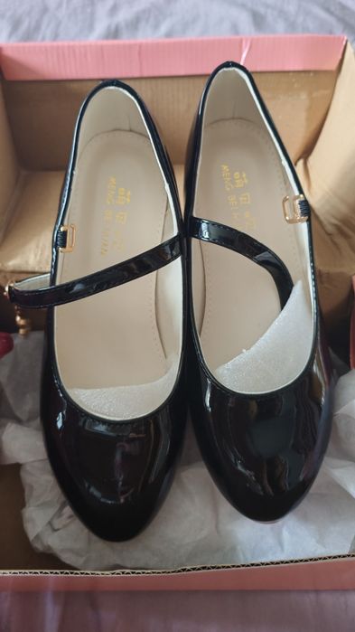 Туфли в школу 36р