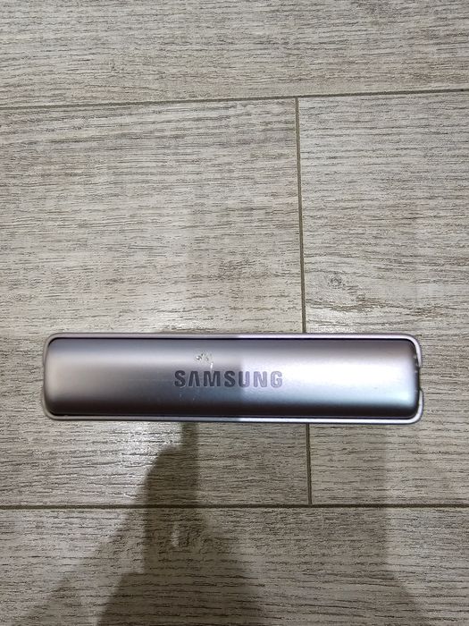 Samsung z flip 3 Работещ