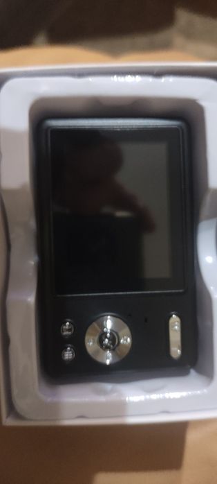 Чисто нов дигитален фотоапарат