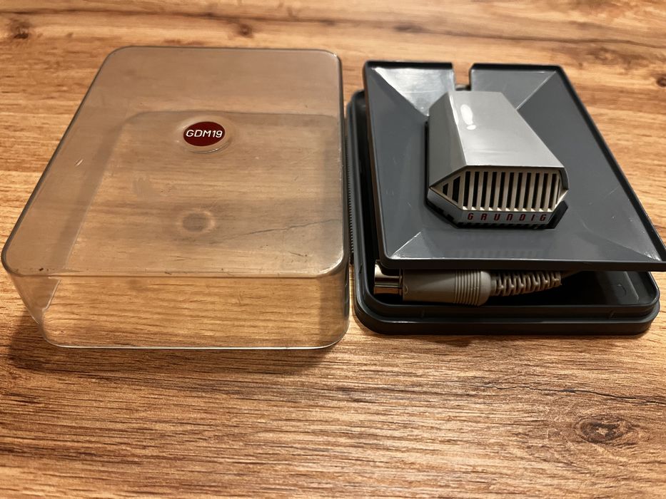 Microfon vintage Grundig GDM19