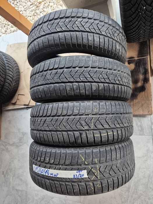 Vând cauciucuri 215/60/16 M+S set complet imp Germania//Pirelli//