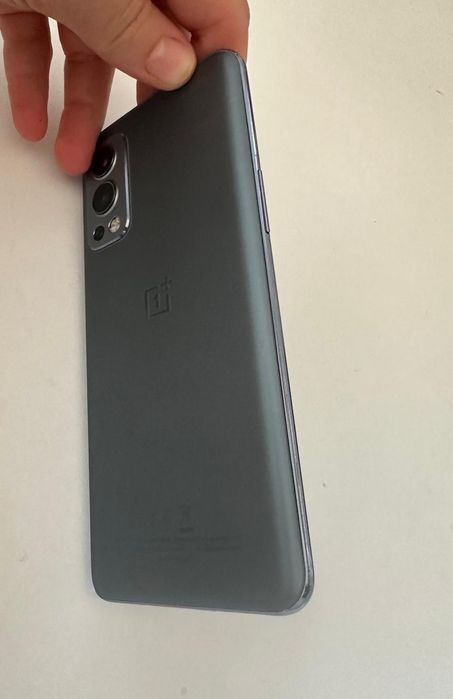 Telefon One Plus nord 2