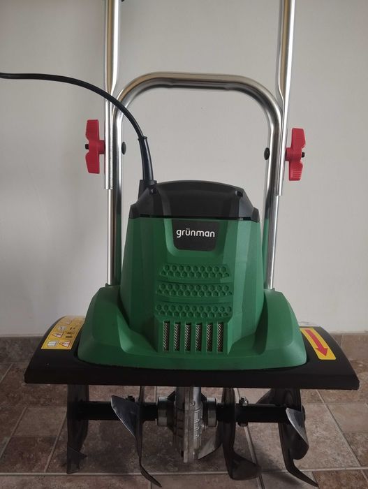 Motosapa electrica Grunman, 1000 W folosita o data !