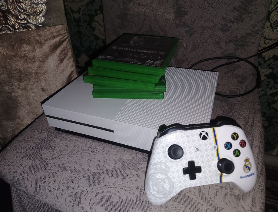 Xbox one s 55-57 игр