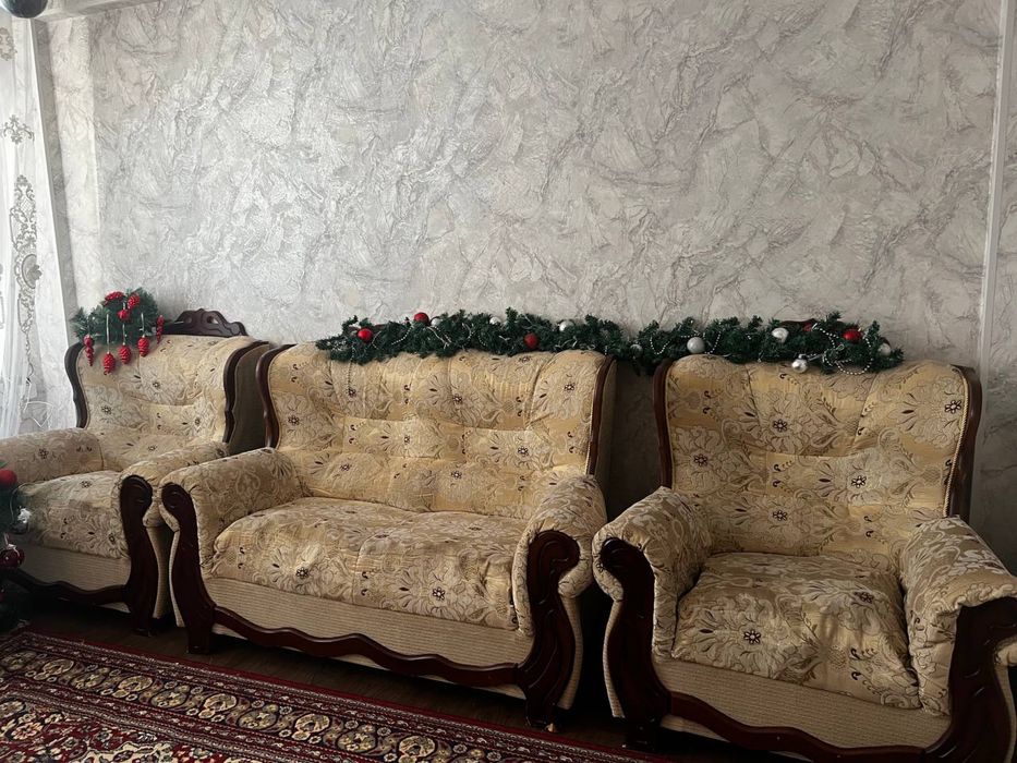 Мебель сотилади!