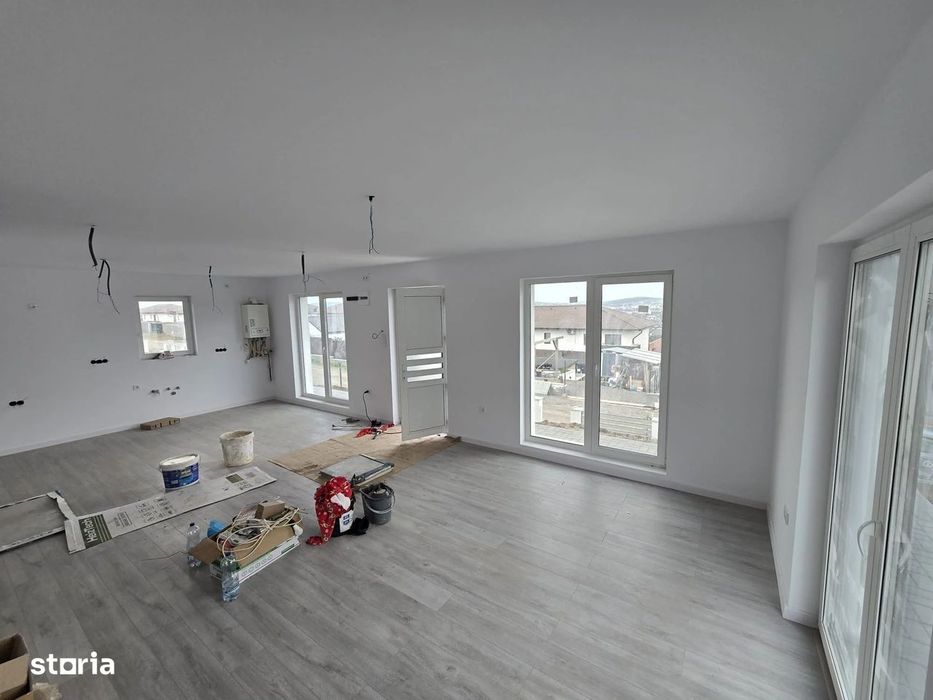 Casa 4 camere la cheie,130 mp,500 mp teren,cartier Unirii