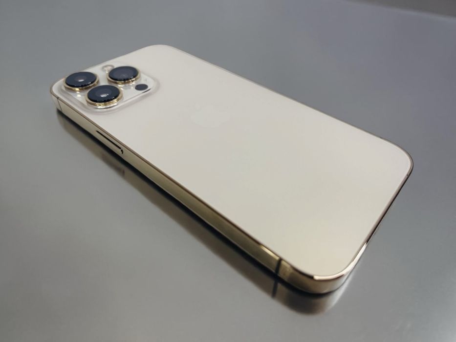 Apple iPhone 13 Pro Max 128GB Gold Перфектен! Гаранция!