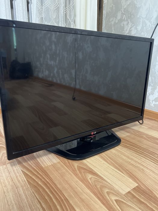 Телевизор LG 32” (80 см) LED