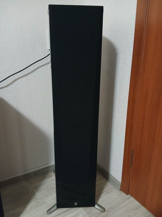 колонки YAMAHA  NS 777