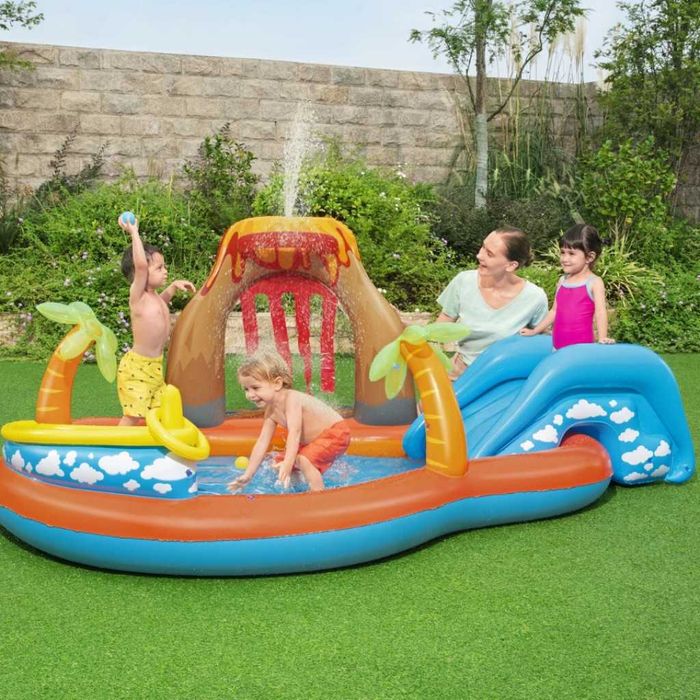 Голям детски надуваем аквапарк Bestway Lava Lagoon - Пързалка, фонтан, и улеи за топки 265x265 см.