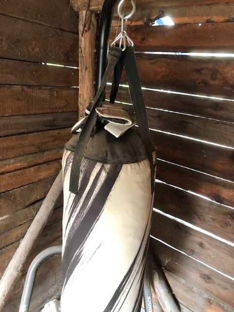 Sac de box cu suport