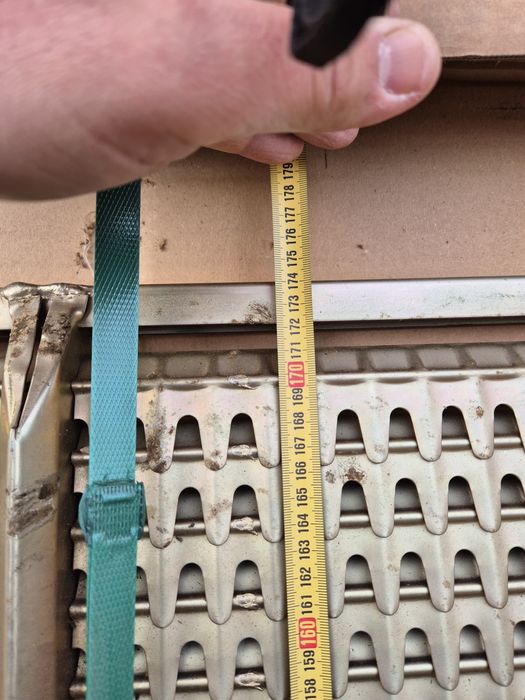 Site cu jaluzele Combina Lexion 470