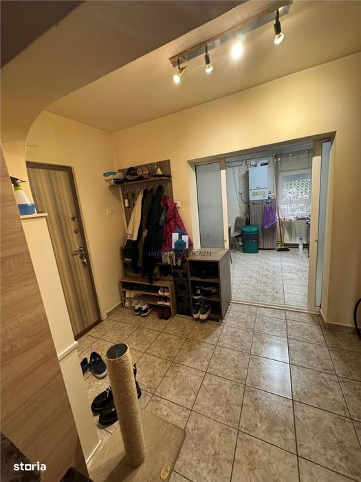 Apartament 4 camere Hol H Bld. Brancoveanu,