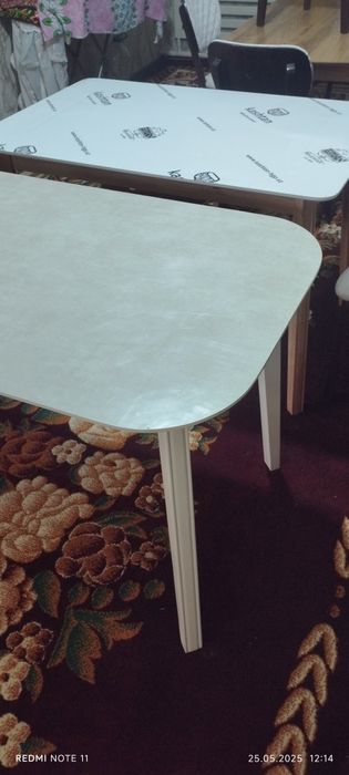 Мебел стол стул новий