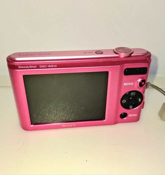 Sony Cyber-shot DSC-W810 (Розов) – Компактен дигитален фотоапарат, камера. Пълен комплект и състояние КАТО НОВО