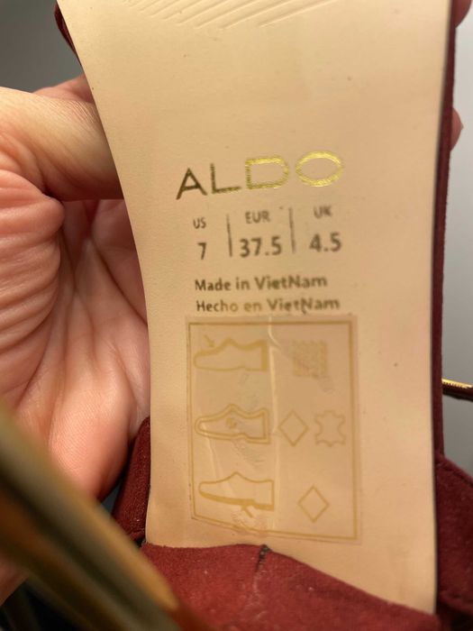 Pantofi Aldo stilati