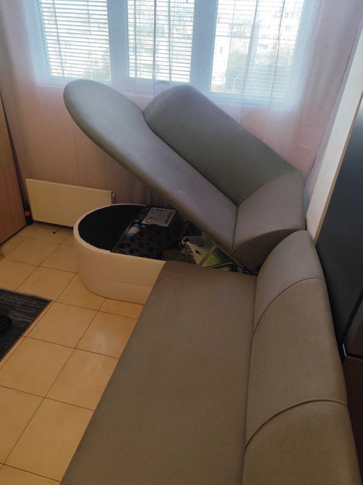 Двуцветен Ъглов диван