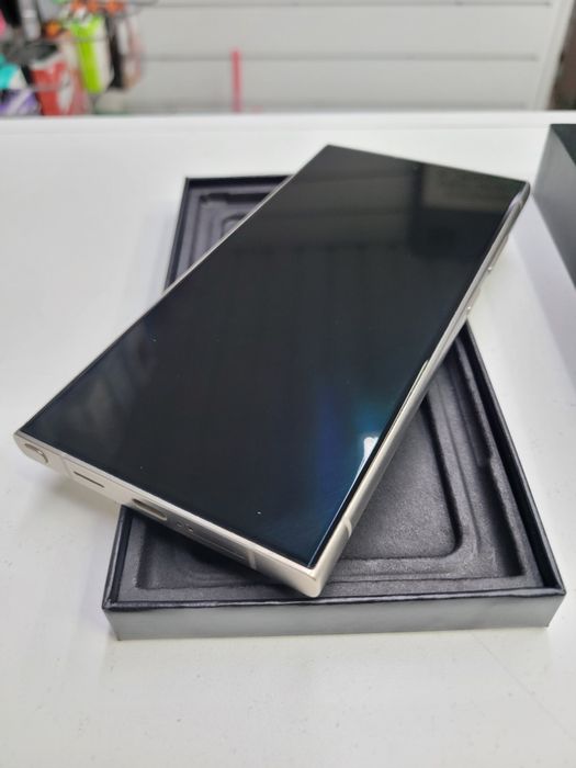 Samsung S24 ultra 256G