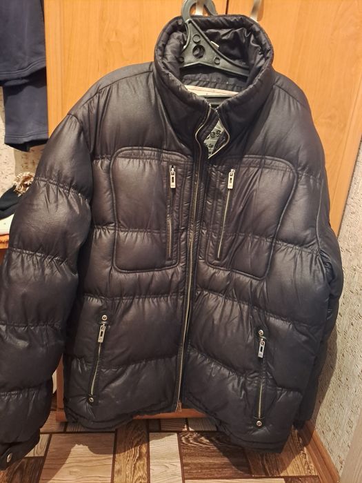 Мужская  зимняя  куртка  пуховик  54 размер