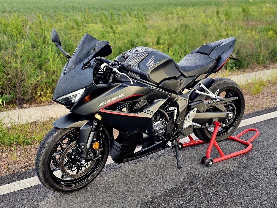 Honda cb650r 2025 A2 35kw