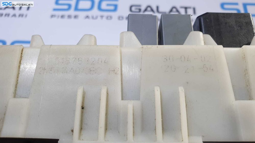 Panou Tablou Relee Sigurante Ford Focus 1 1998 - 2004 Cod 2M5T-14A073-BC [L7073]