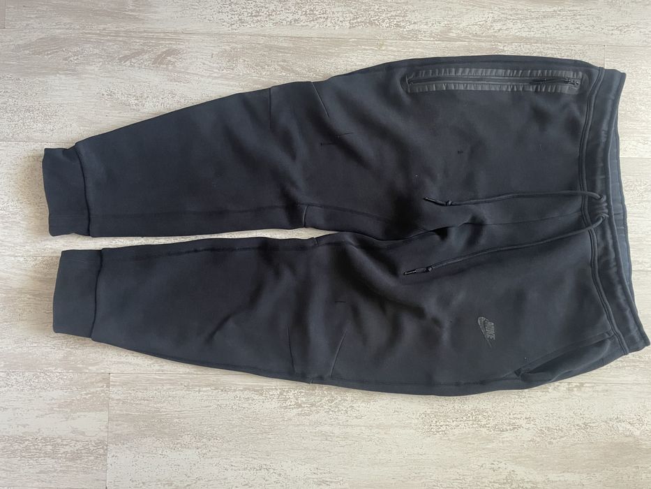 Nike tech анцунг