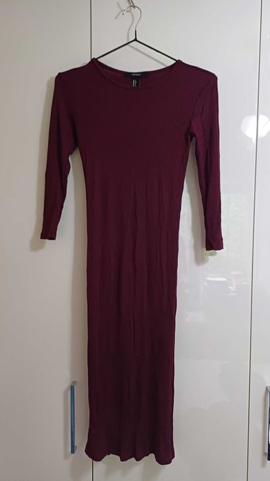 Платье Forever 21